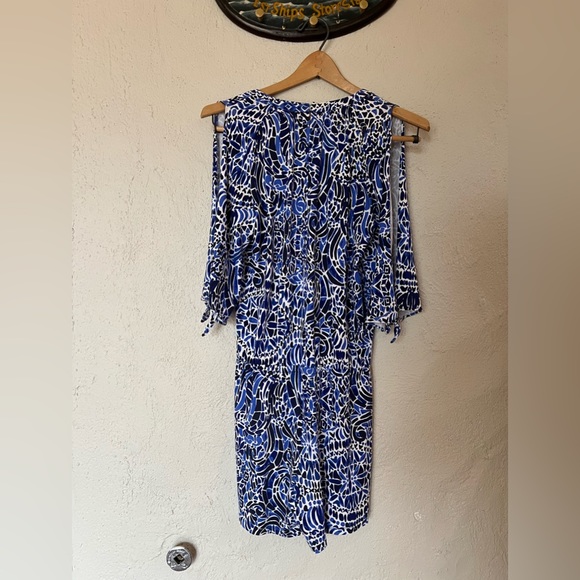 Lilly Pulitzer Bryce Romper in Bright Navy Taverna Tile Allover - Picture 9 of 15